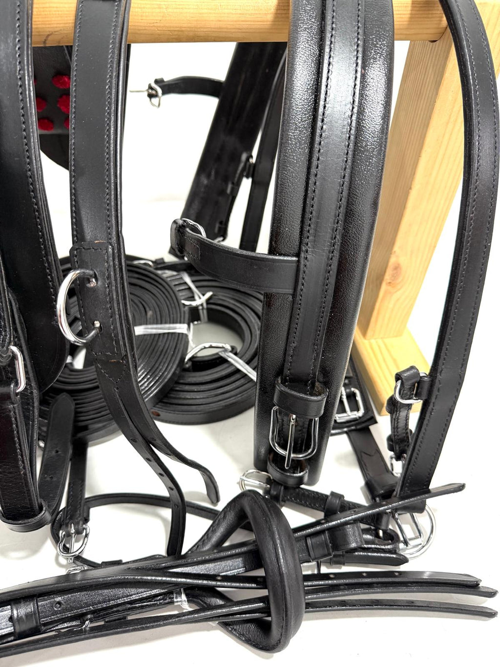 "Mini Shetland driving harness laid flat complete set – Sui Saddlery"