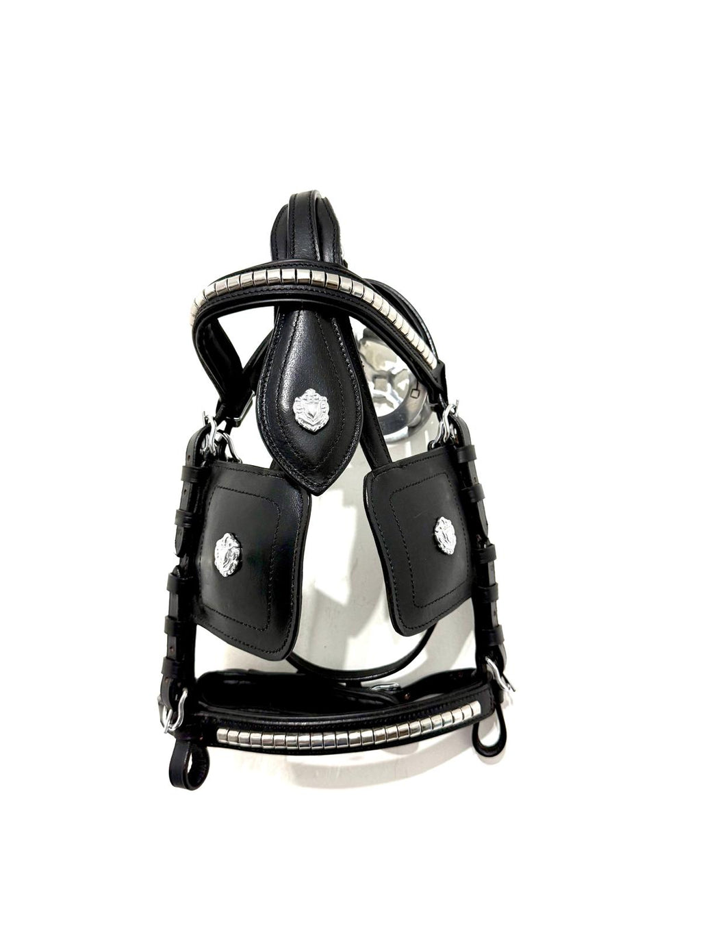 "Small pony driving bridle with square blinkers brown – Sui Saddlery"