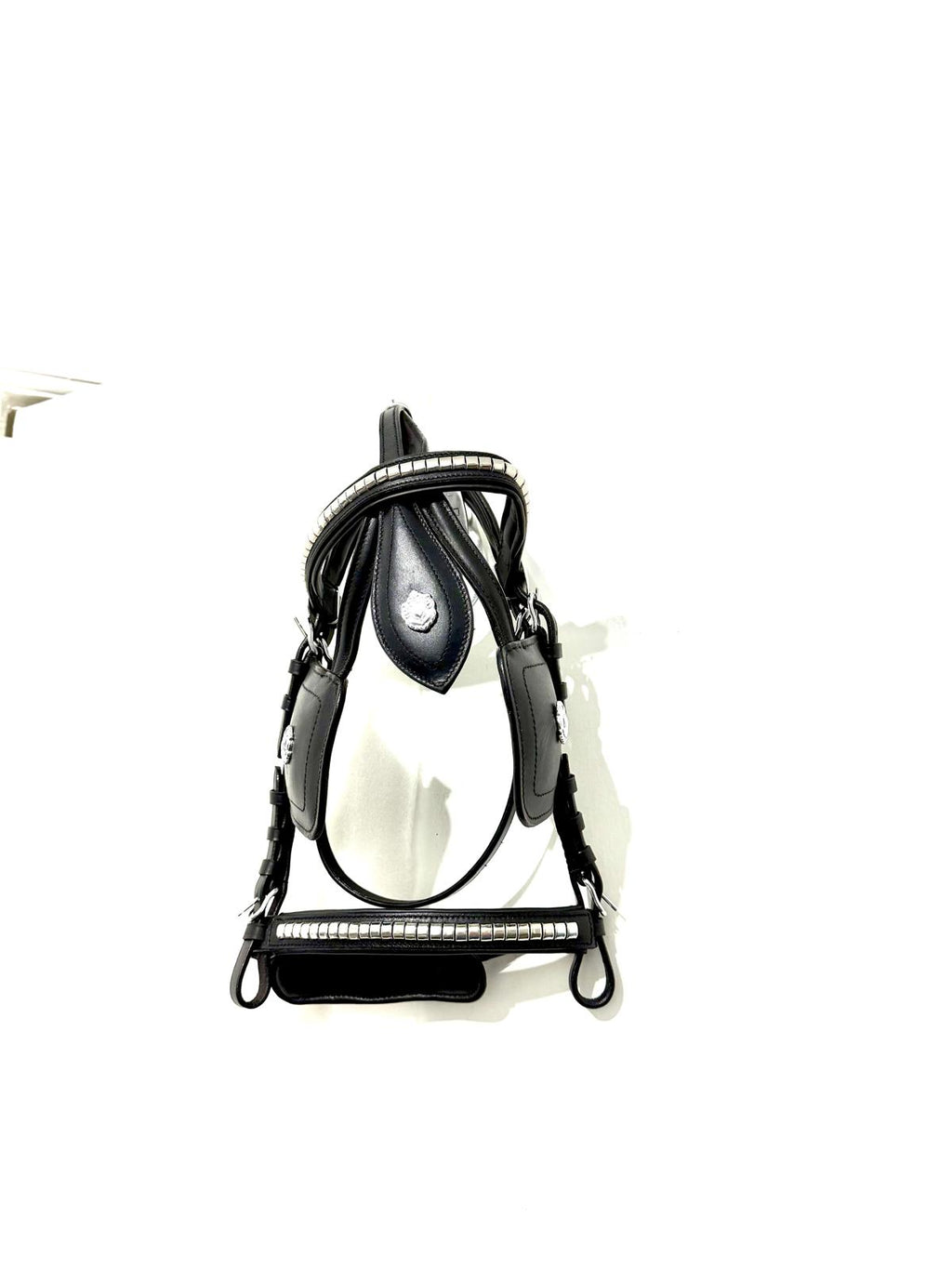 "Black leather driving bridle with blinkers pony size – Sui Saddlery"